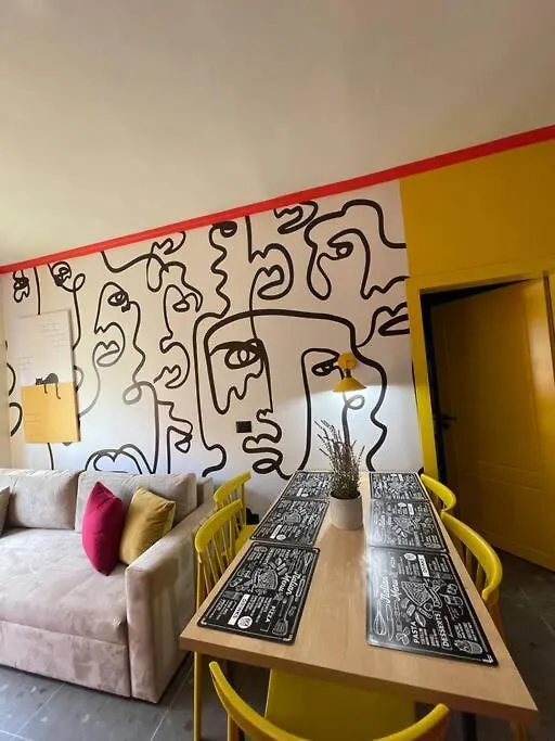 The House Of Colors Apartamento Tirana