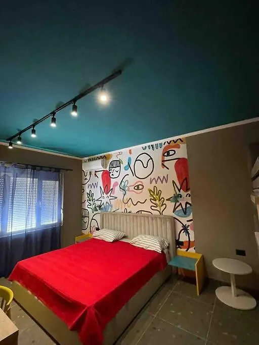 The House Of Colors Apartamento Tirana