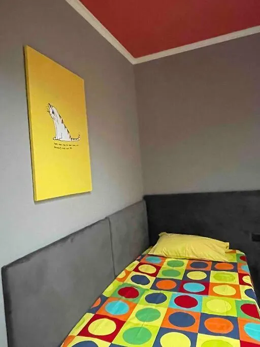 The House Of Colors Apartamento Tirana